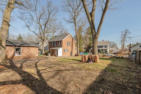 53 William St, Chicopee, MA 01020 photo 4