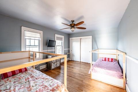 53 William St, Chicopee, MA 01020 photo 11