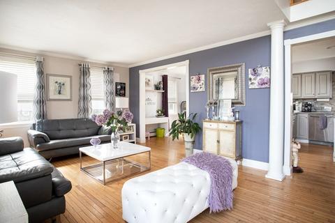 169 Nelson St, Fall River, MA 02721 photo 4