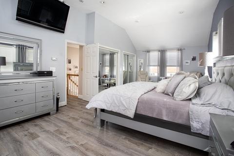 169 Nelson St, Fall River, MA 02721 photo 16