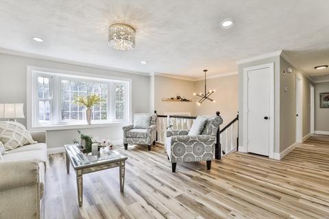 13 Forest St, Windham, NH 03087 photo 4