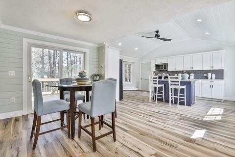 13 Forest St, Windham, NH 03087 photo 6