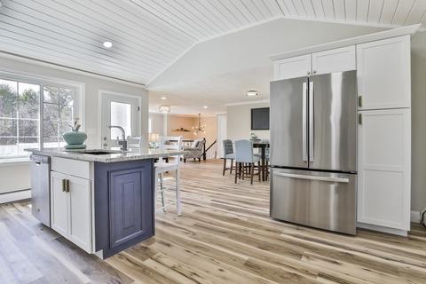 13 Forest St, Windham, NH 03087 photo 2