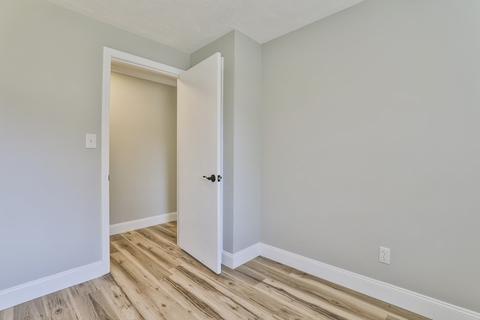 13 Forest St, Windham, NH 03087 photo 13
