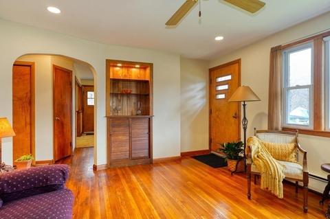 59 Glendale St, Maynard, MA 01754 photo 4