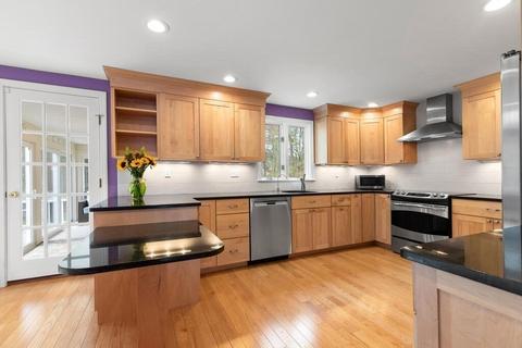 10 Phalen St, Acton, MA 01720 photo 9