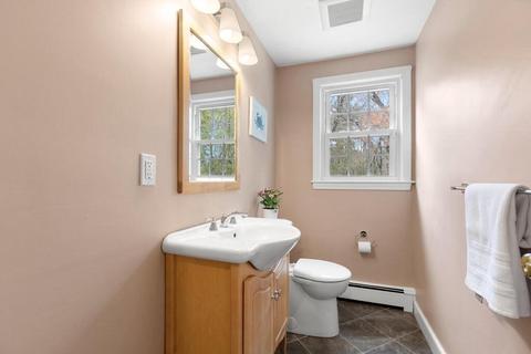 10 Phalen St, Acton, MA 01720 photo 17