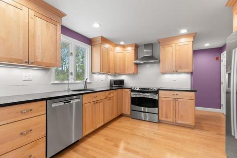 10 Phalen St, Acton, MA 01720 photo 7
