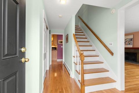 10 Phalen St, Acton, MA 01720 photo 2