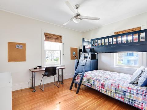 749 Great Plain Ave, Needham, MA 02492 photo 16