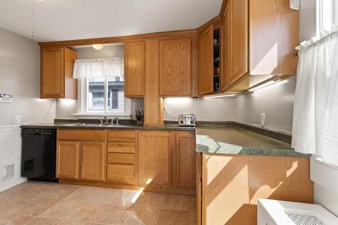 32 Dumerle St, Lowell, MA 01851 photo 20