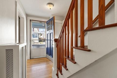 32 Dumerle St, Lowell, MA 01851 photo 7