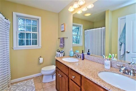 29 Barrington Dr, Springfield, MA 01129 photo 19