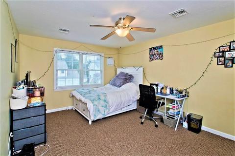 29 Barrington Dr, Springfield, MA 01129 photo 16
