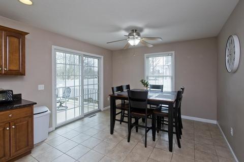 29 Barrington Dr, Springfield, MA 01129 photo 7