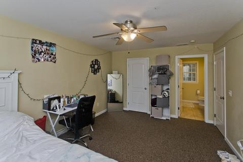 29 Barrington Dr, Springfield, MA 01129 photo 17