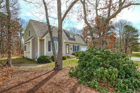 57 Fox Hill Rd, Mashpee, MA 02649 photo 2