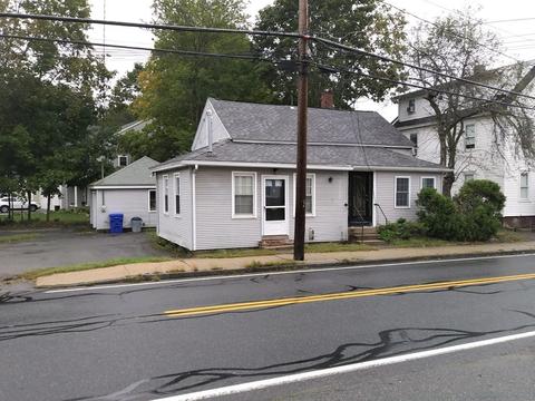 19 Acton St, Maynard, MA 01754 photo 3