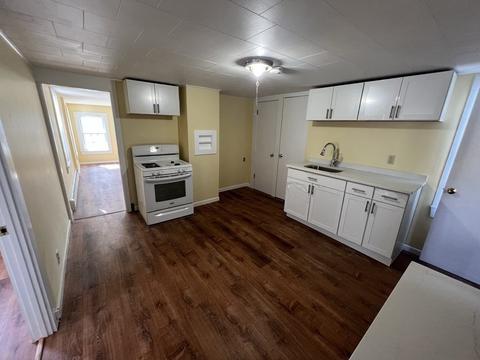 19 Acton St, Maynard, MA 01754 photo 7