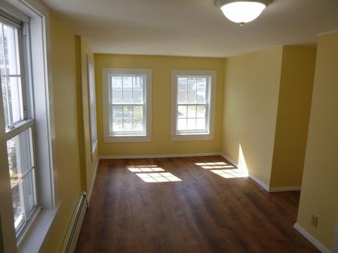 19 Acton St, Maynard, MA 01754 photo 11