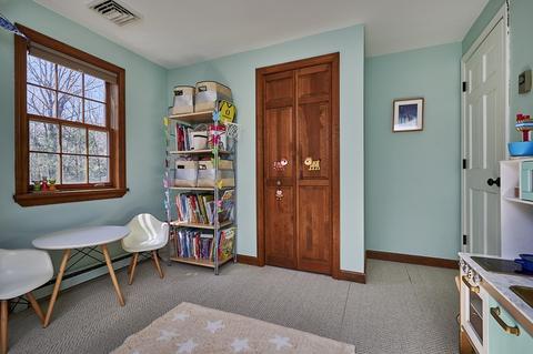 7 Arnold Rd, Pelham, MA 01002 photo 26