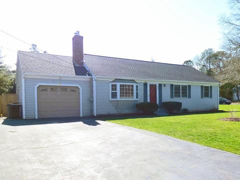 105 Thistle Dr, Barnstable, MA 02632 photo 2