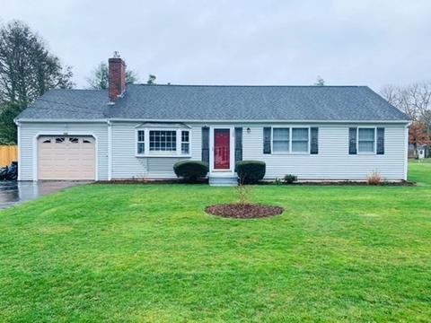 105 Thistle Dr, Barnstable, MA 02632 photo 1