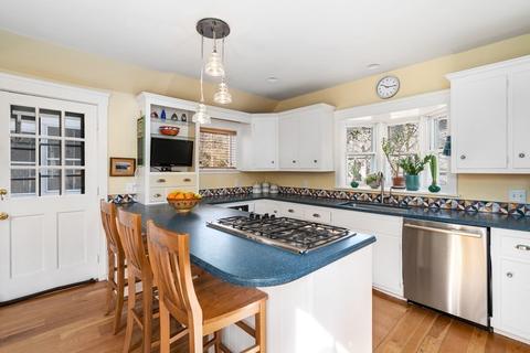 24 Spruce St, Dedham, MA 02026 photo 15