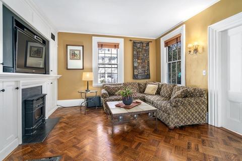 24 Spruce St, Dedham, MA 02026 photo 6