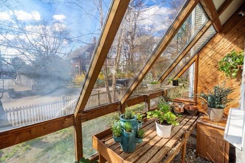 24 Spruce St, Dedham, MA 02026 photo 18