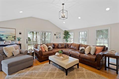 4 Heritage Rd, Hingham, MA 02043 photo 10
