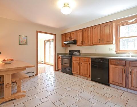 67 Brookside Dr, Uxbridge, MA 01569 photo 16
