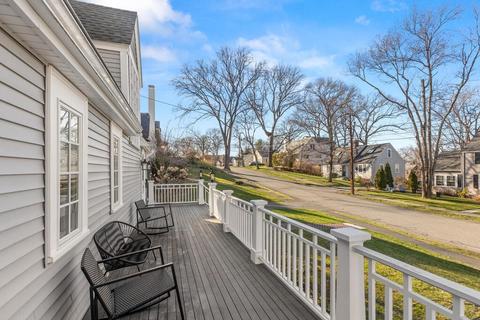 140 Laurel Dr, Needham, MA 02492 photo 4