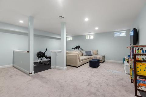 140 Laurel Dr, Needham, MA 02492 photo 33