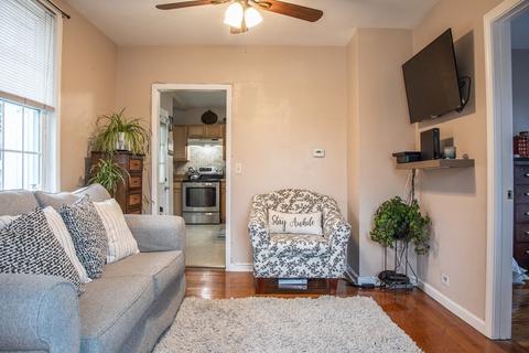 64 Price St, Springfield, MA 01104 photo 5