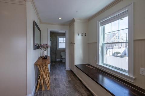 11 Beacon St, Dedham, MA 02026 photo 3