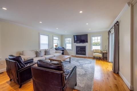 11 Beacon St, Dedham, MA 02026 photo 6