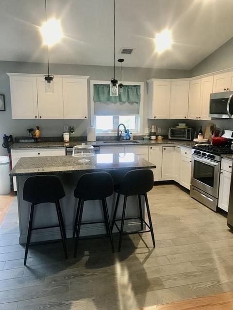 351 County St, Fall River, MA 02723 photo 4