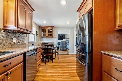 54 Packard Ave, Hull, MA 02045 photo 8