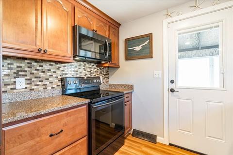 54 Packard Ave, Hull, MA 02045 photo 13