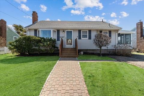 54 Packard Ave, Hull, MA 02045 photo 1