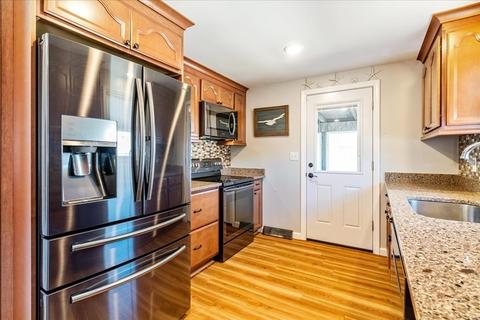 54 Packard Ave, Hull, MA 02045 photo 11