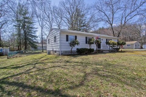 5 Corey Rd, Springfield, MA 01128 photo 3