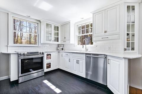 32 Whitcomb Ave, Hingham, MA 02043 photo 16