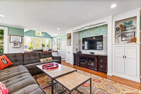 32 Whitcomb Ave, Hingham, MA 02043 photo 5