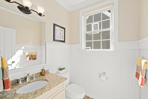 25 Hawthorn Ave, Needham, MA 02492 photo 17