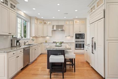 25 Hawthorn Ave, Needham, MA 02492 photo 9