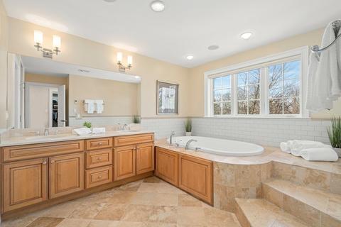 25 Hawthorn Ave, Needham, MA 02492 photo 23