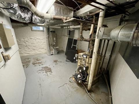 16 Moore Ave, Worcester, MA 01602 photo 32