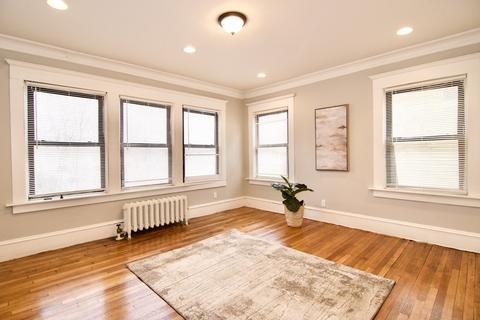 124 Buckingham St, Springfield, MA 01109 photo 11